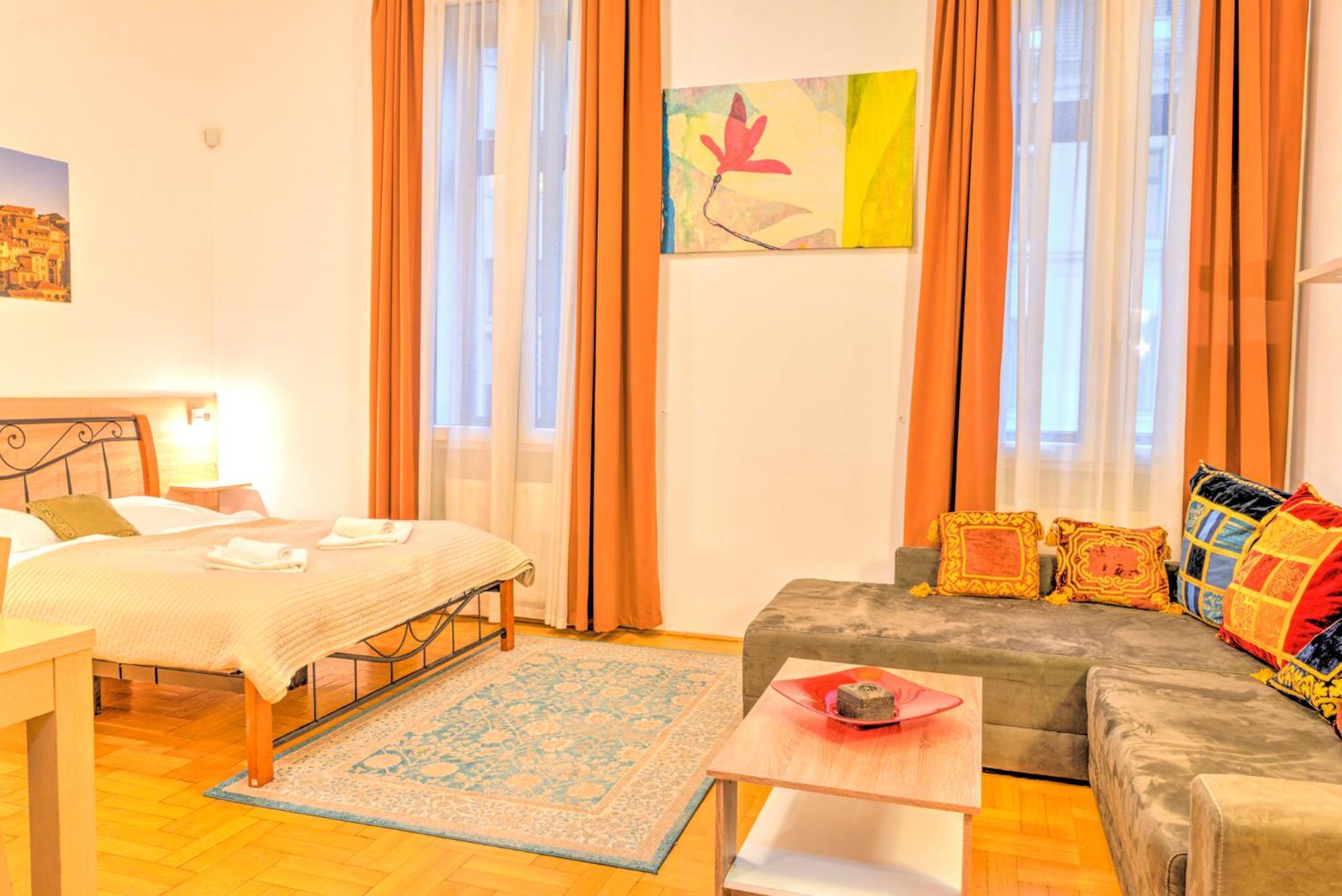 Central Downtown Apartments Budapest Exterior foto
