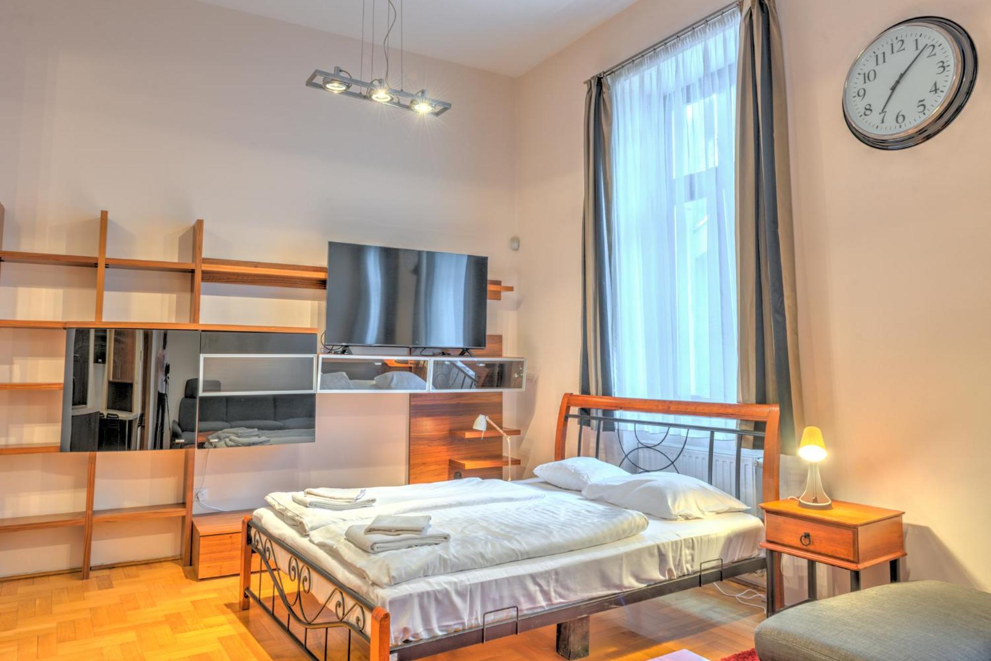 Central Downtown Apartments Budapest Exterior foto