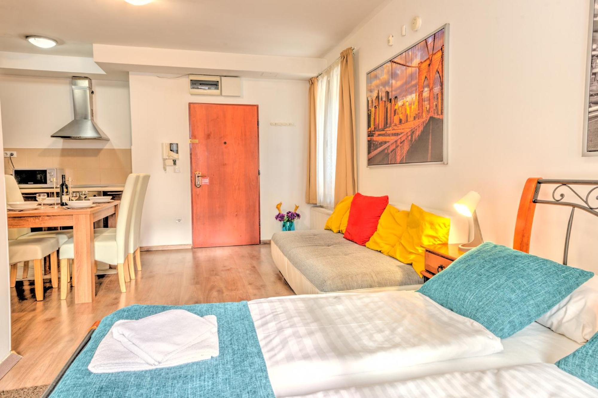 Central Downtown Apartments Budapest Exterior foto